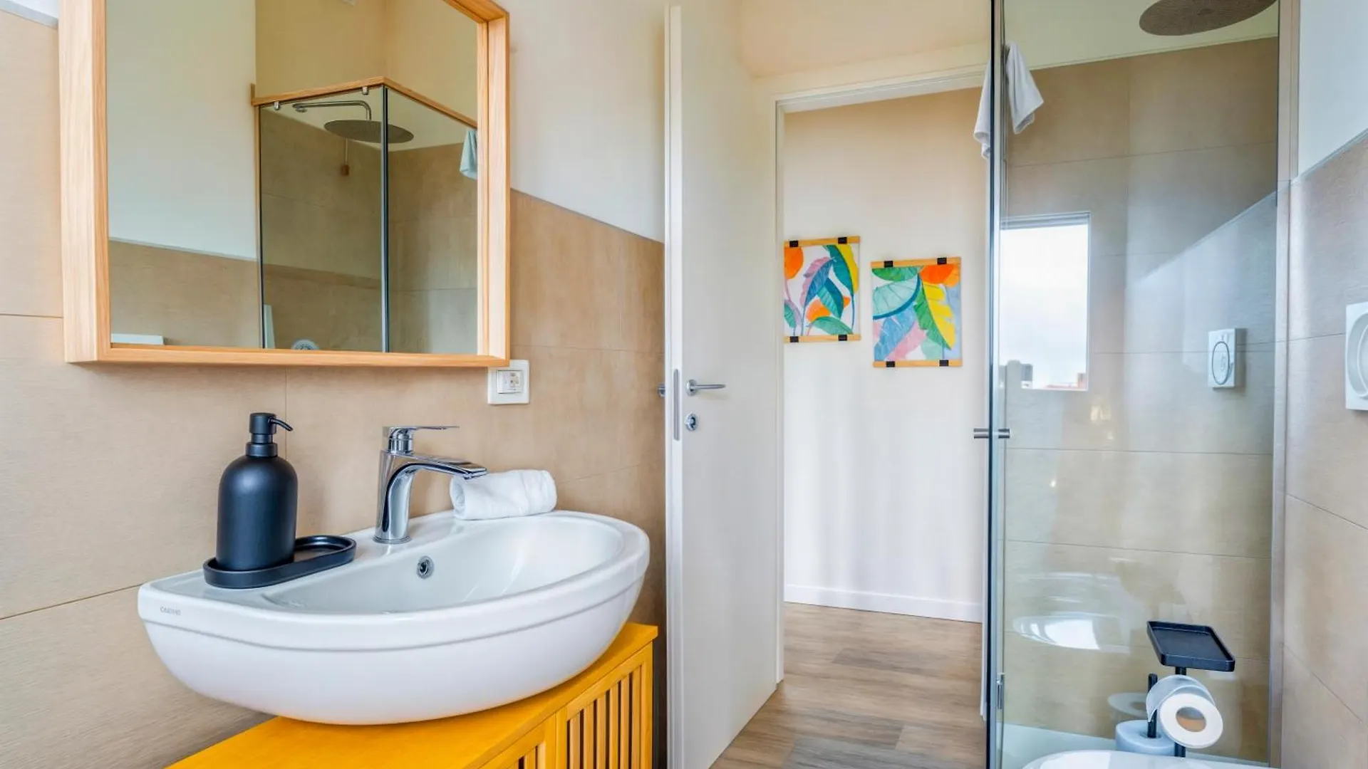 Penthouse Iseo Lake View - Free Wi-Fi And Private Parking Included Sale Marasino
